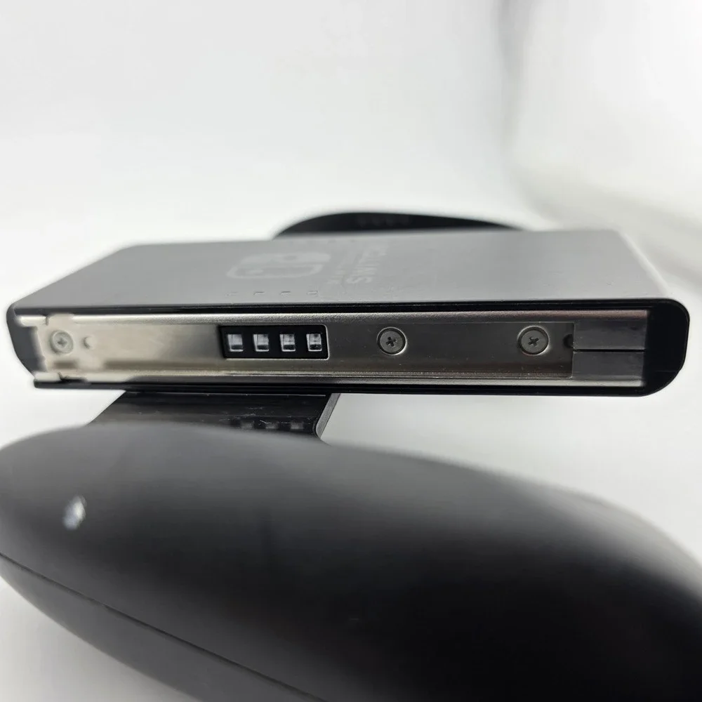 Nintendo Switch‎ Joy-Con Comfort Grip Non-Chargeable Black Fair Condition